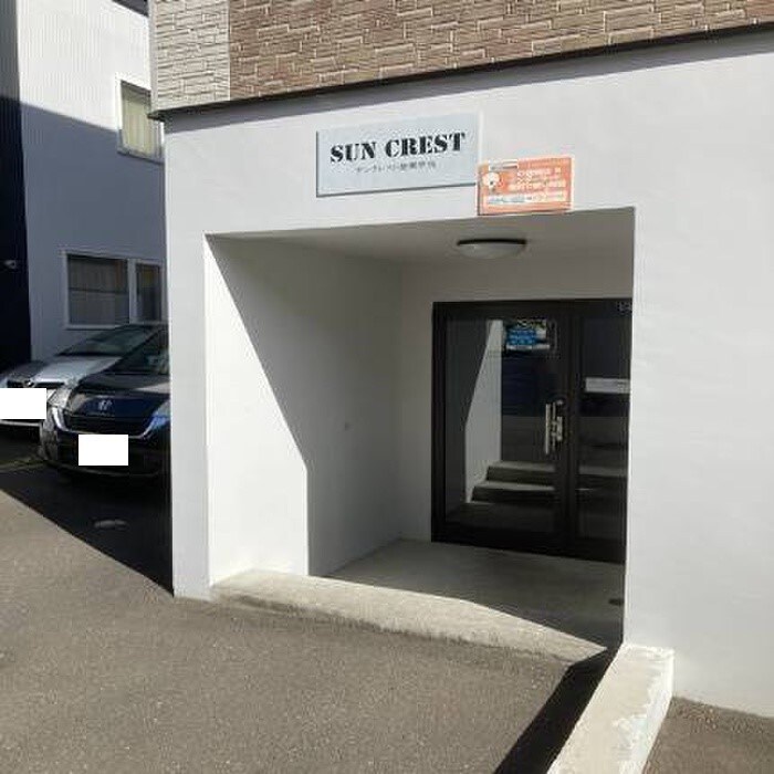 物件外観写真5　(エントランス部分)