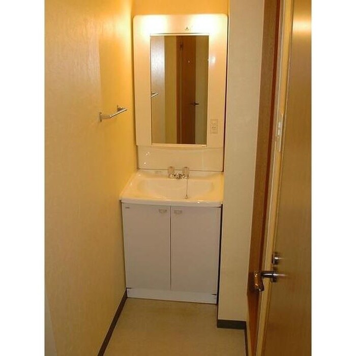 物件内観写真10　(洗面)