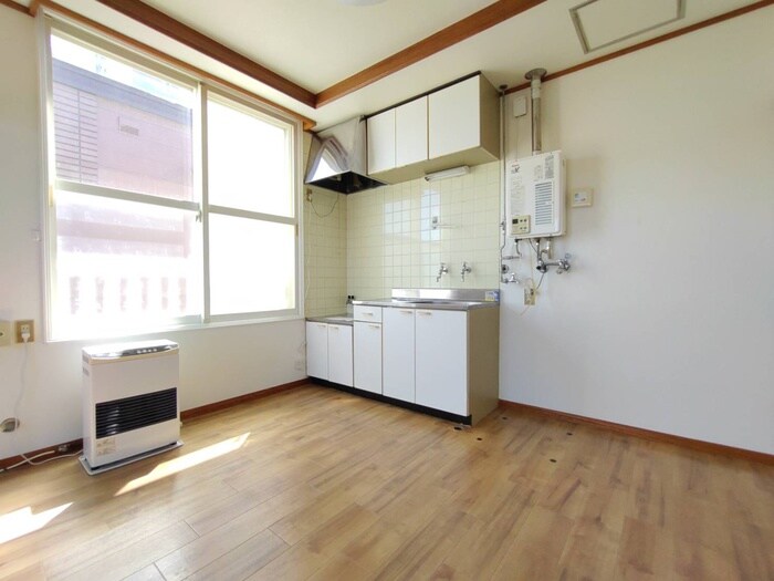 物件内観写真10　(居室)