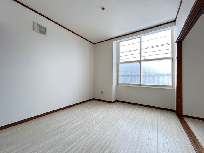 物件内観写真16　(居室)