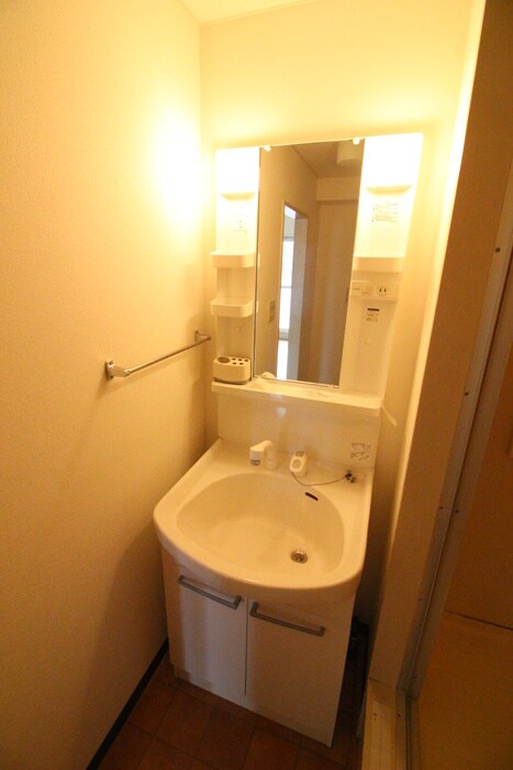 物件内観写真12　(洗面)