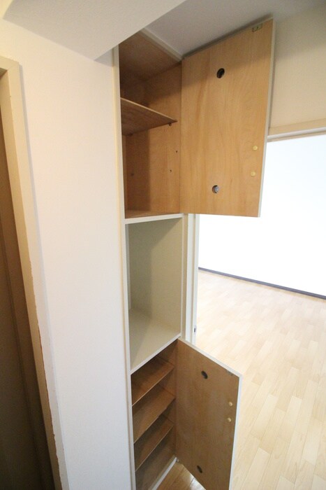 物件内観写真15　(靴箱)