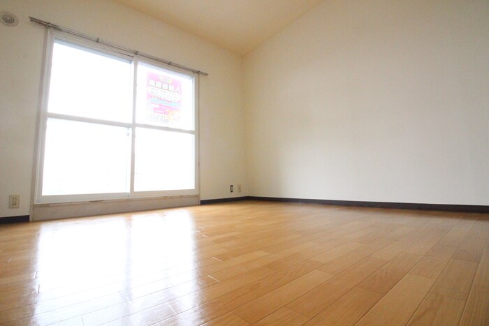 物件内観写真18　(居室)