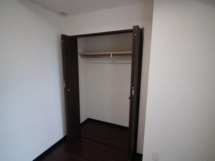 物件内観写真18　(収納)