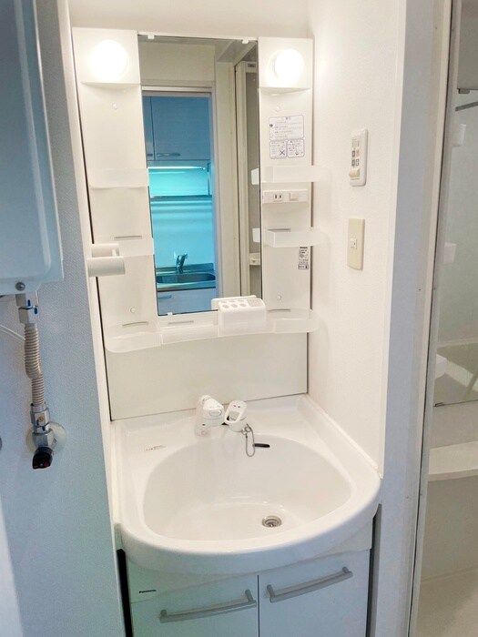 物件内観写真13　(洗面)