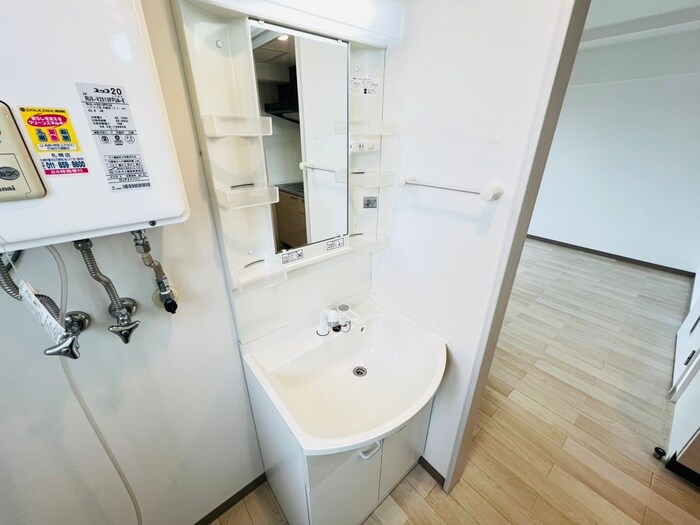 物件内観写真14　(洗面)