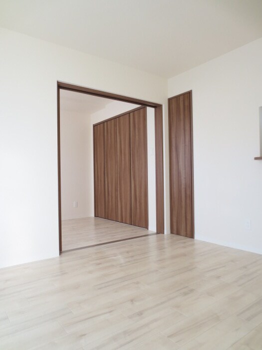 物件内観写真6　(居室)