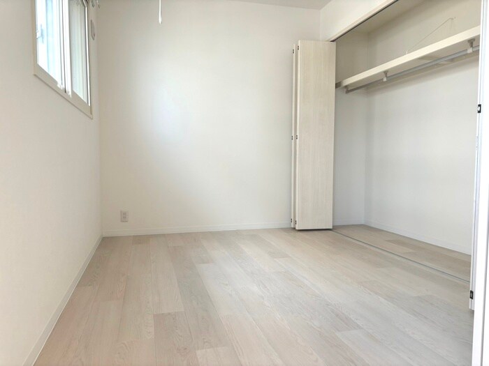 物件内観写真9　(居室)