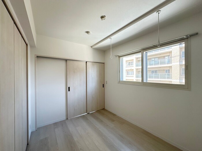 物件内観写真16　(居室)