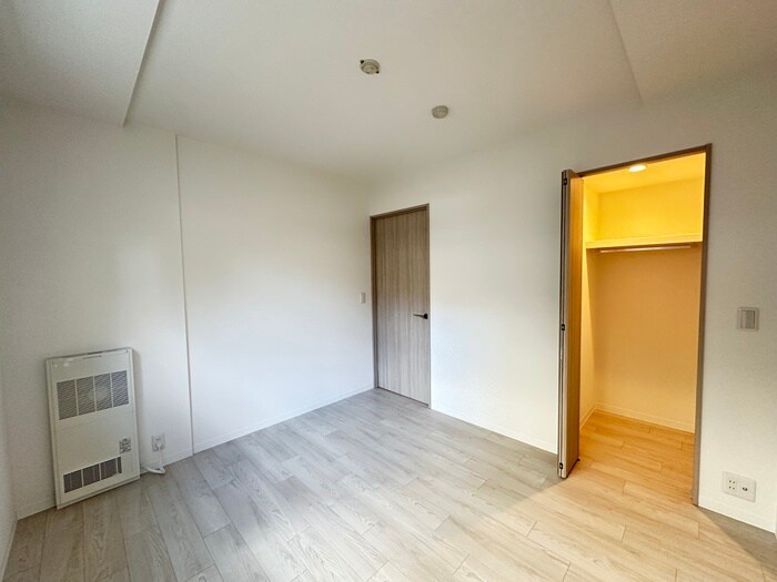 物件内観写真18　(居室)