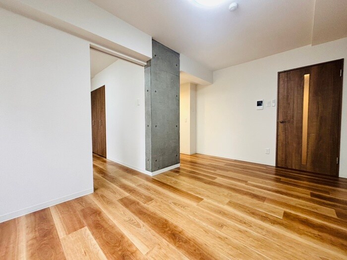 物件内観写真11　(居室)