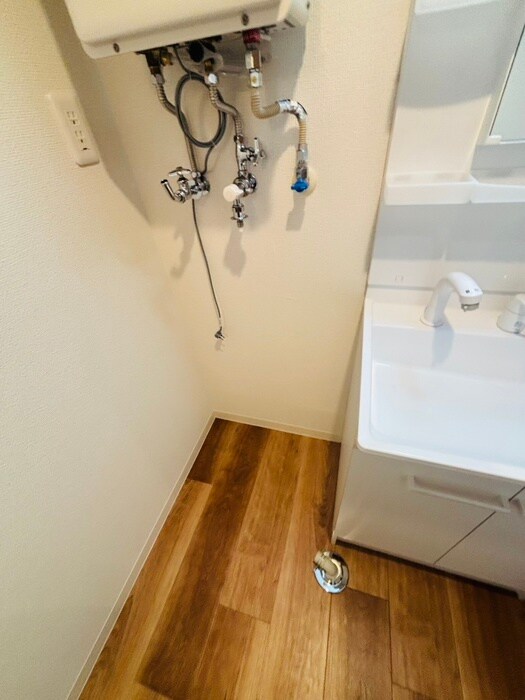 物件内観写真22　(洗濯機置場)