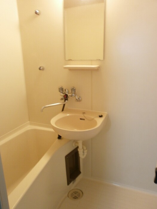 物件内観写真13　(バス／シャワールーム等)