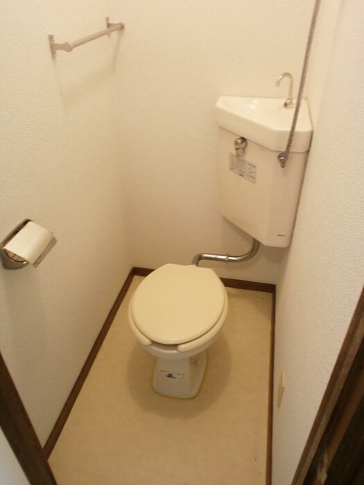 物件内観写真14　(トイレ)