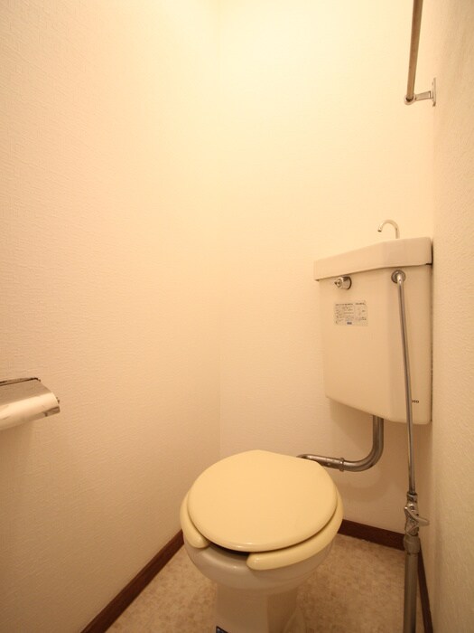 物件内観写真15　(トイレ)