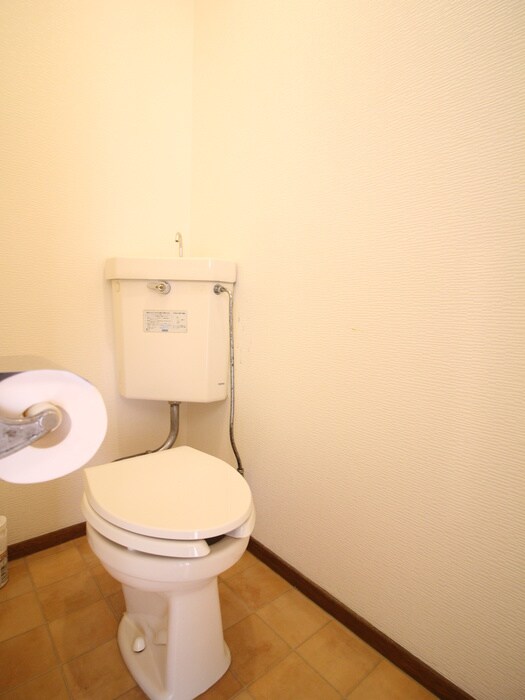 物件内観写真15　(トイレ)