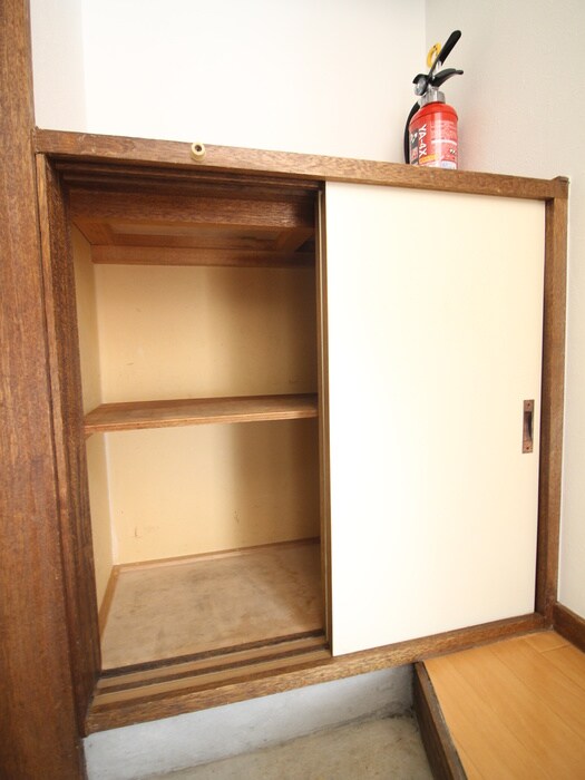 物件内観写真19　(居室)