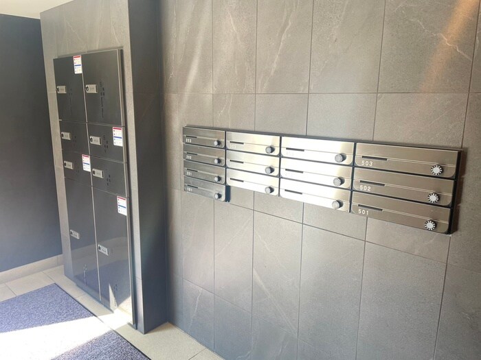 物件外観写真6　(建物設備)