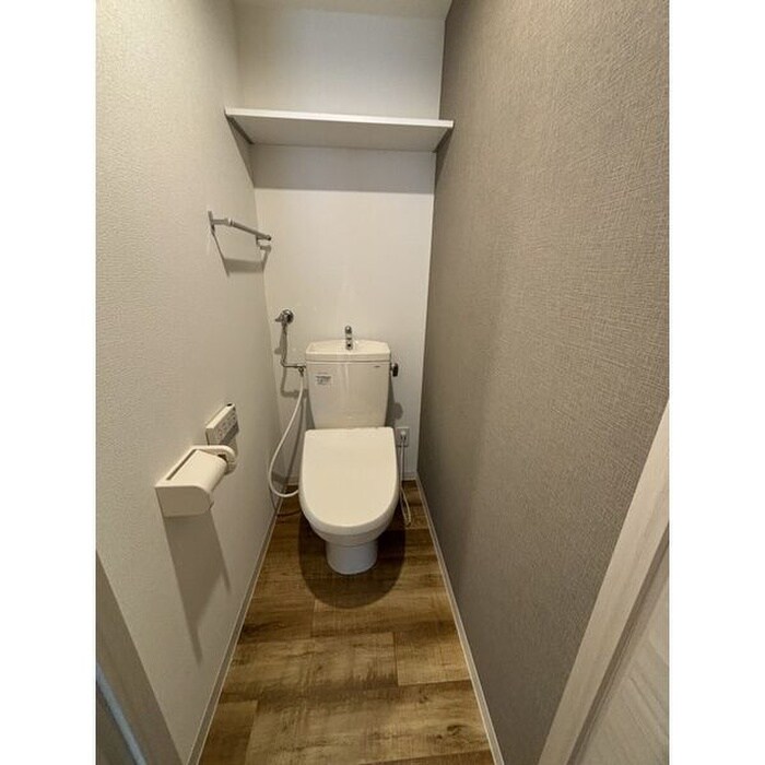 物件内観写真15　(トイレ)