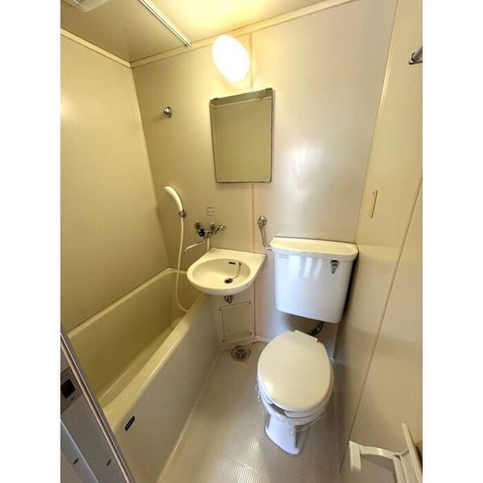 物件内観写真12　(トイレ)