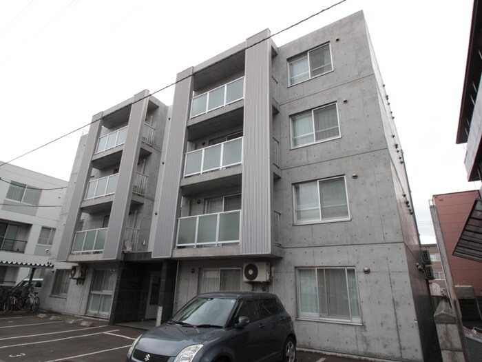 物件外観写真3　(外観写真)