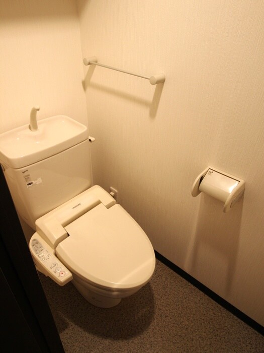 物件内観写真15　(トイレ)