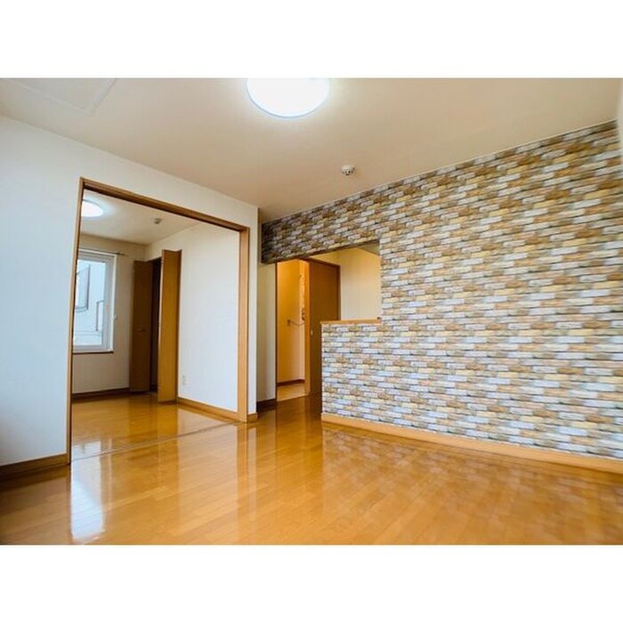 物件内観写真3　(居室)