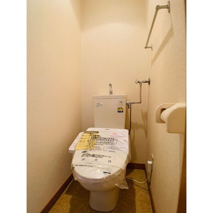 物件内観写真6　(トイレ)