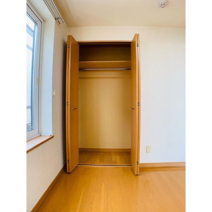 物件内観写真10　(収納)