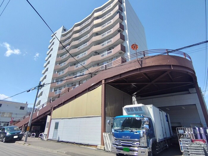 物件外観写真2　(外観写真)