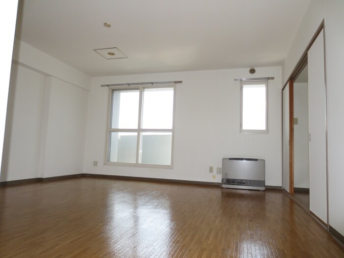 物件内観写真7　(居室)