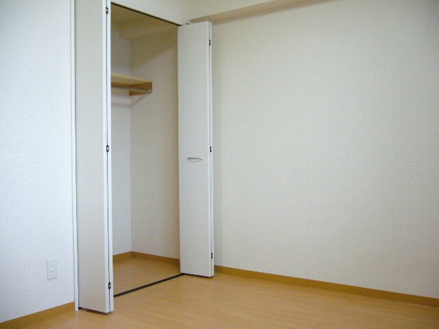 物件内観写真9　(収納)