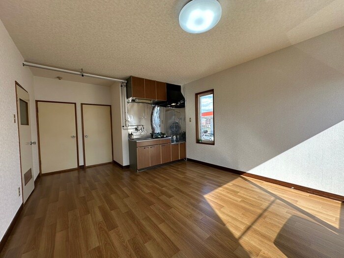 物件内観写真10　(居室)