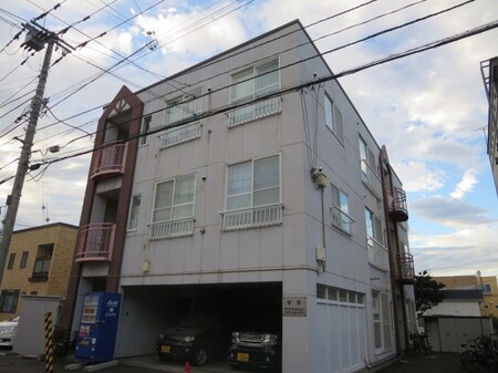 プレステージ南26条外観写真