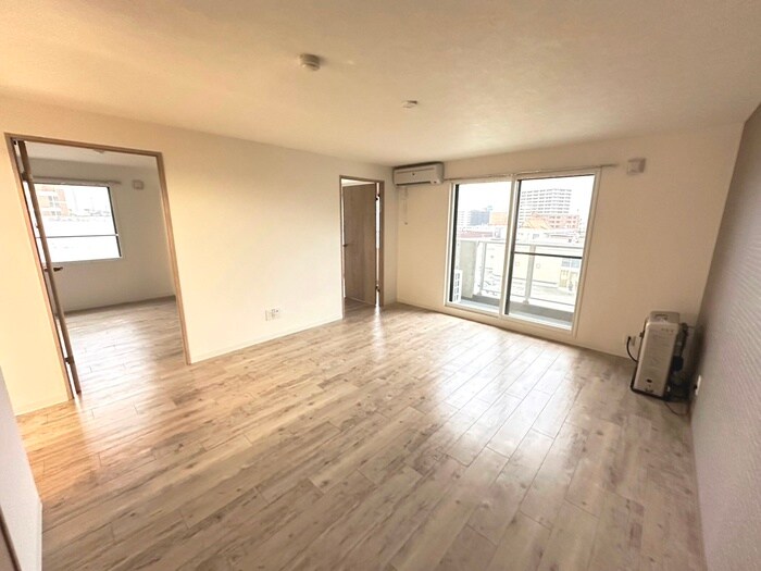 物件内観写真8　(居室)