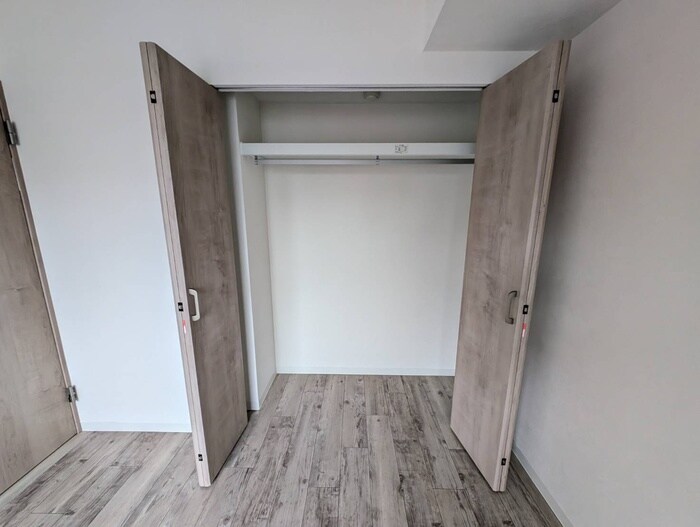 物件内観写真18　(収納)