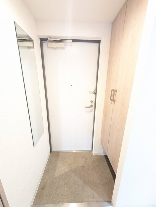物件内観写真19　(玄関)
