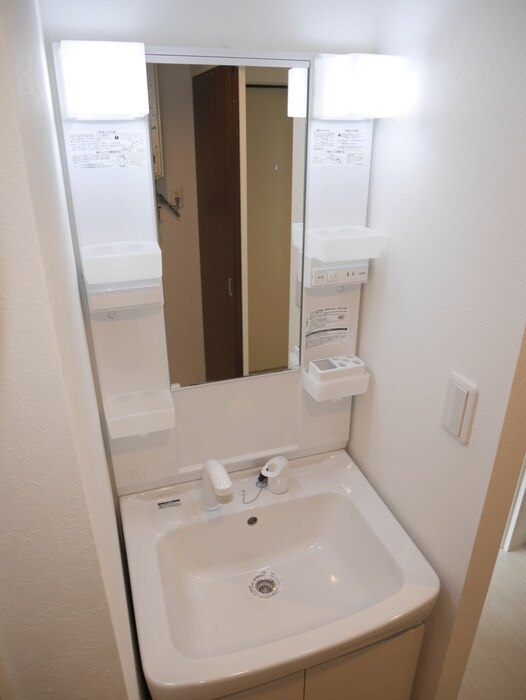 物件内観写真12　(洗面)