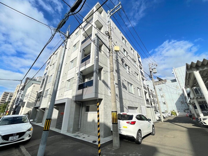 物件外観写真2　(外観写真)