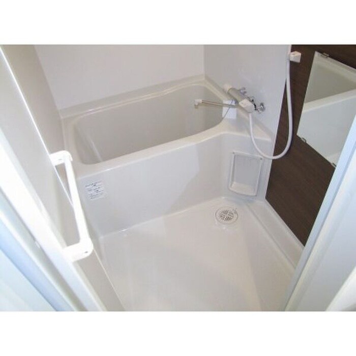 物件内観写真13　(バス／シャワールーム等)