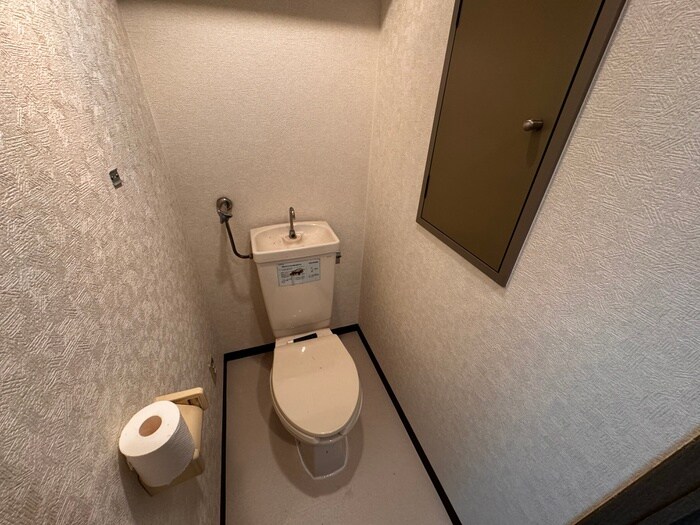 物件内観写真12　(トイレ)