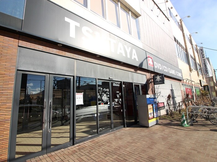 TSUTAYA