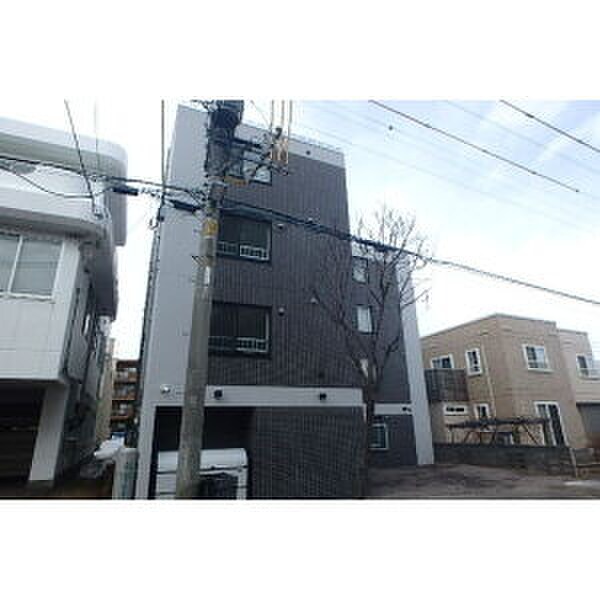 物件外観写真2　(外観写真)