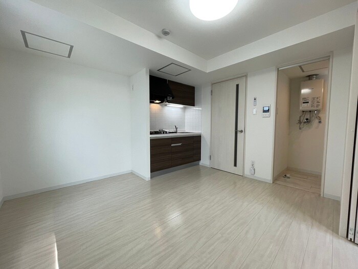 物件内観写真4　(居室)