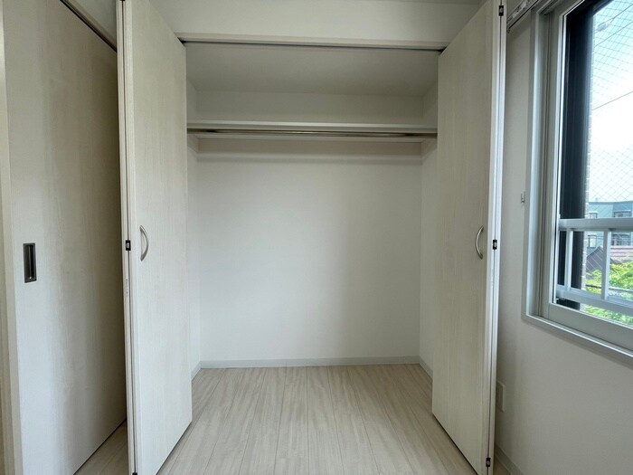物件内観写真8　(収納)