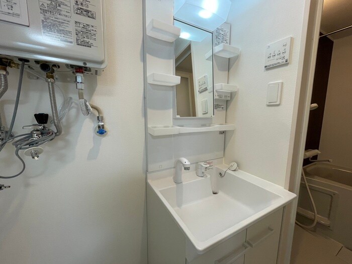 物件内観写真10　(洗面)