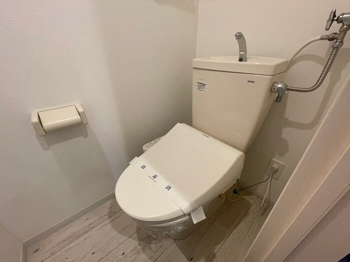 物件内観写真12　(トイレ)