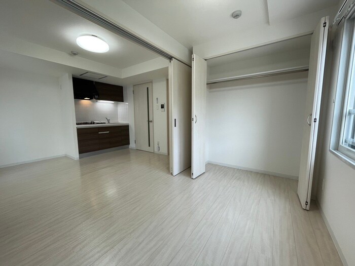 物件内観写真17　(居室)