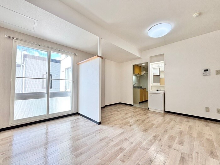 物件内観写真11　(居室)