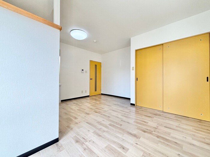 物件内観写真12　(居室)